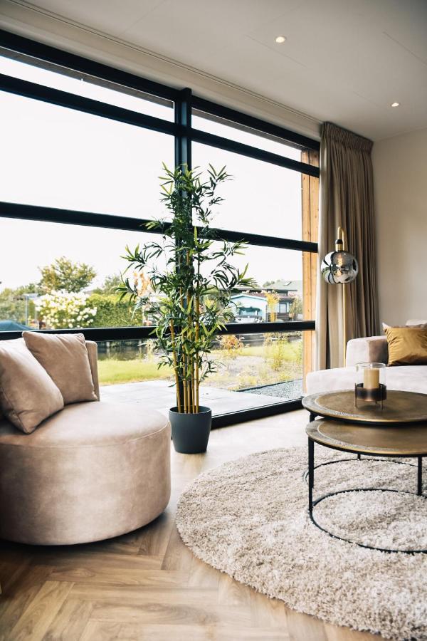 Marinapark Residentie Nieuw Loosdrecht 빌라 외부 사진