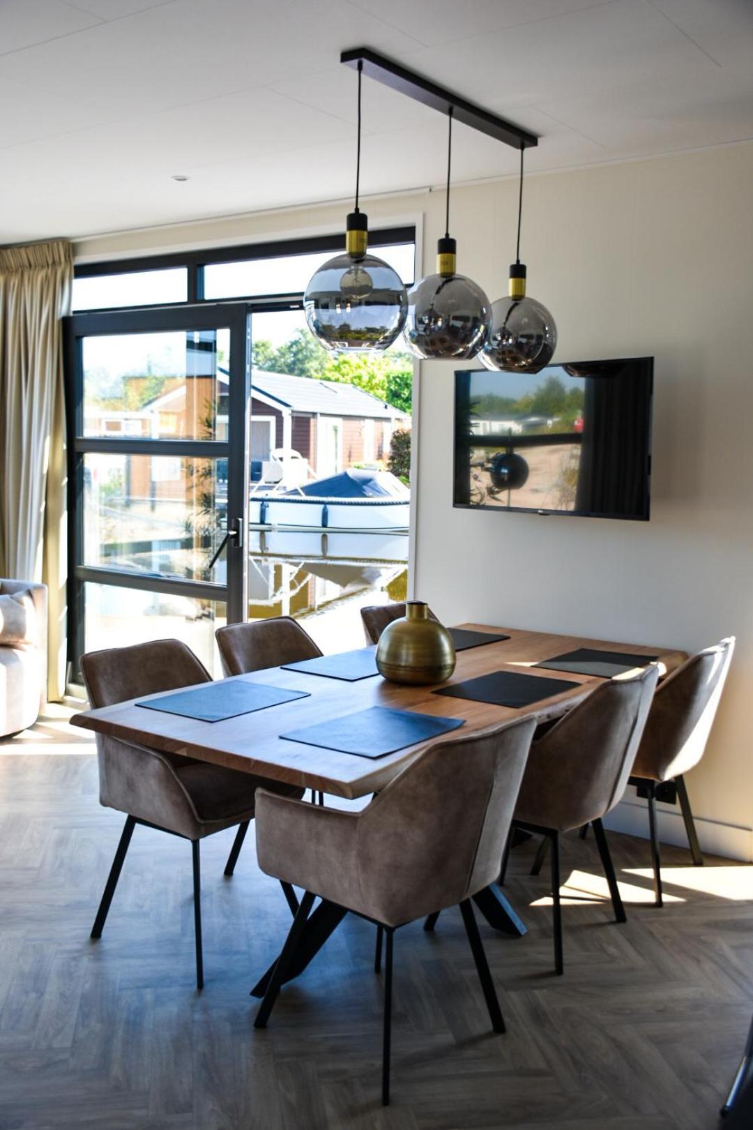 Marinapark Residentie Nieuw Loosdrecht 빌라 외부 사진