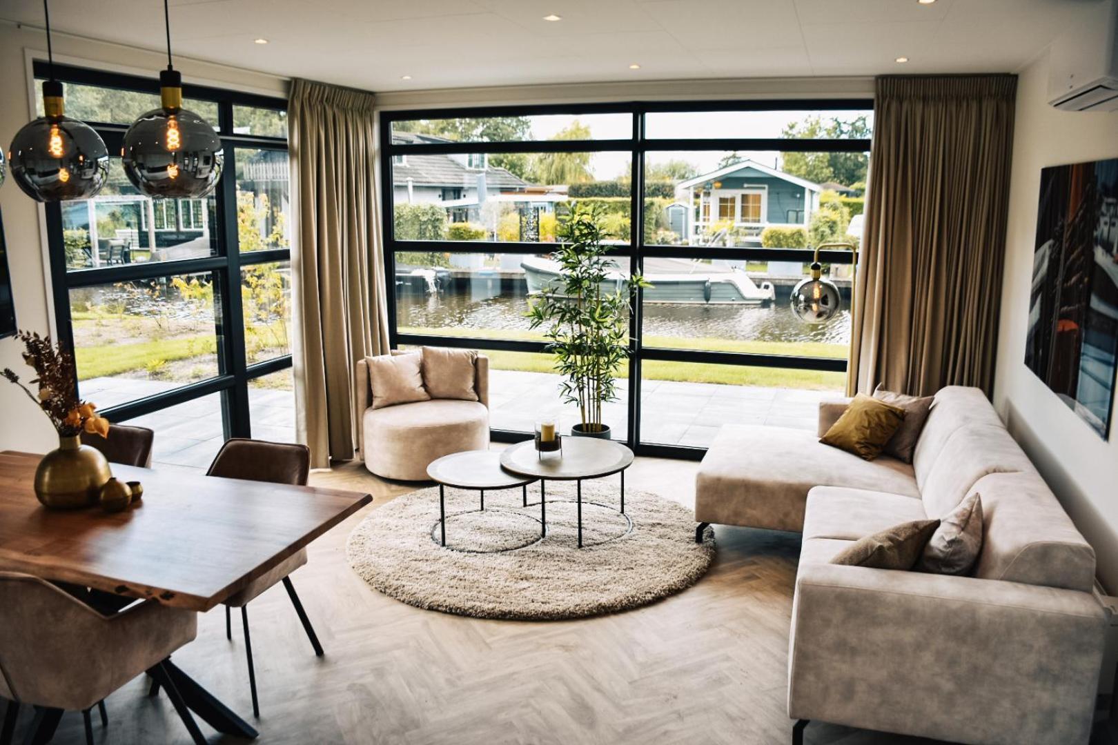 Marinapark Residentie Nieuw Loosdrecht 빌라 외부 사진