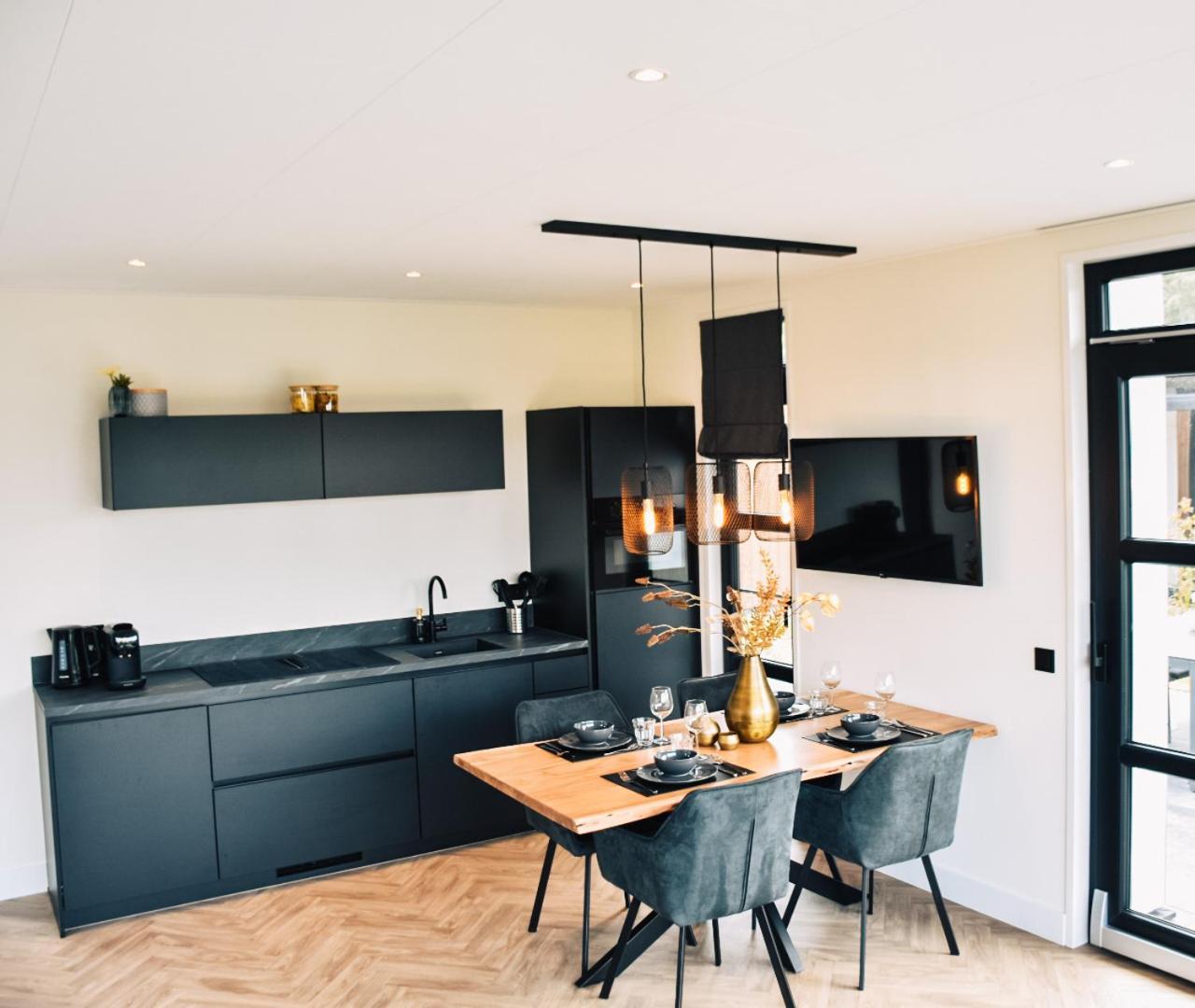 Marinapark Residentie Nieuw Loosdrecht 빌라 외부 사진